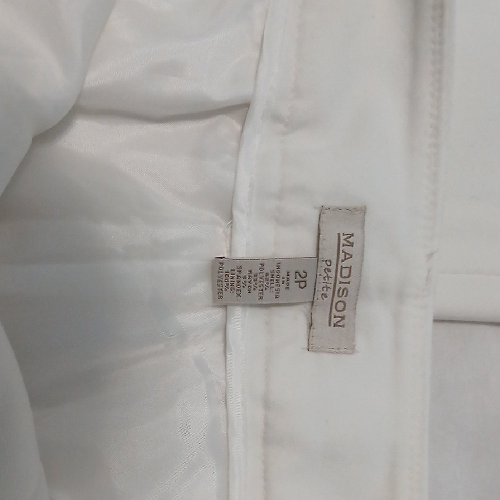 Madison Petite White Skirt